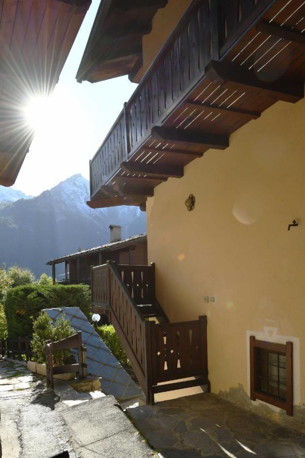 Maison I Love Mont Blanc Courmayeur Exterior foto